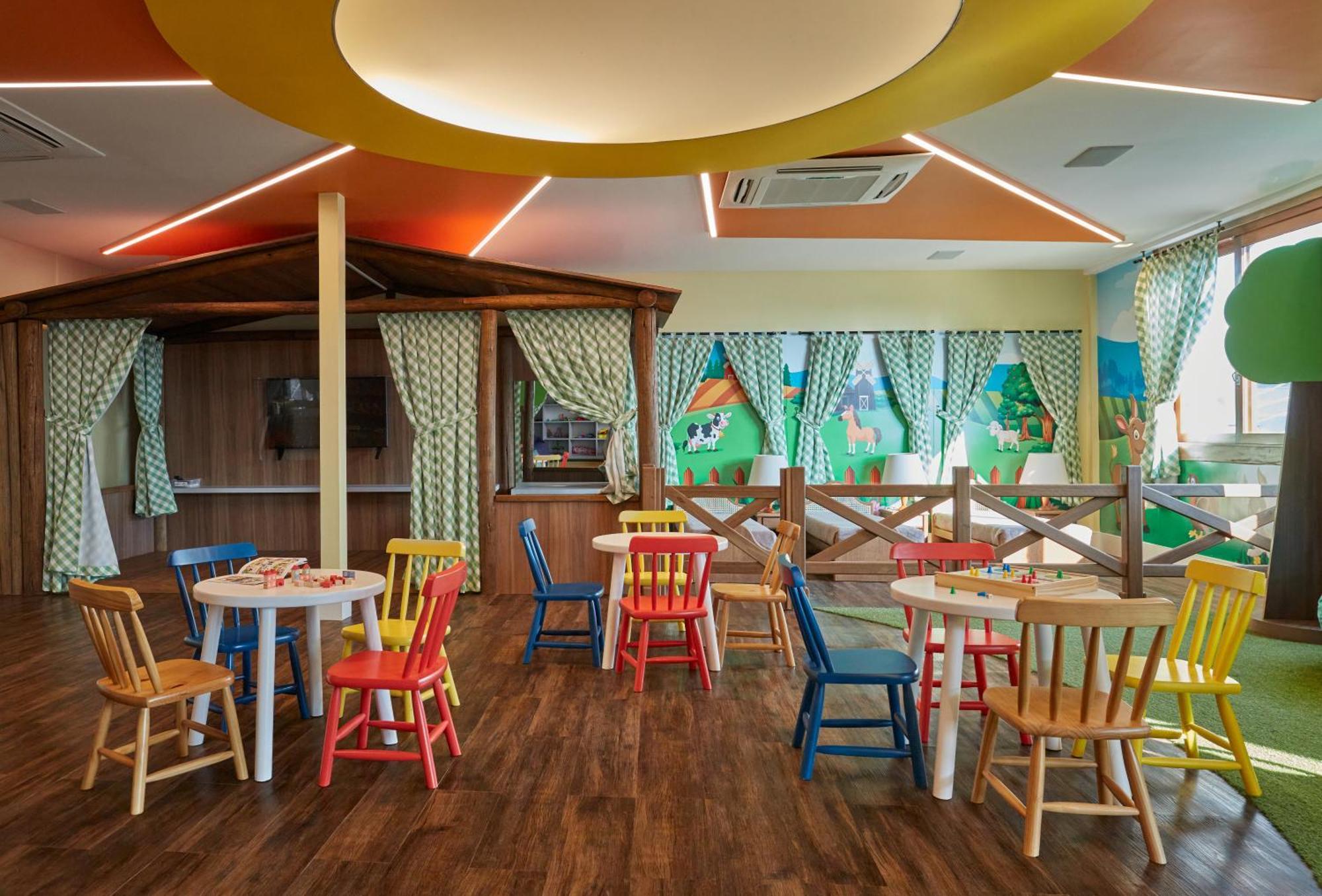 Hotel Bella & By Parks 4*
